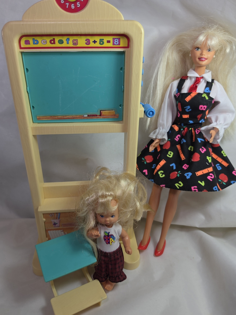1995 Vintage Mattel Teacher Barbie Playset with 2 dolls, desk and chalkboard
